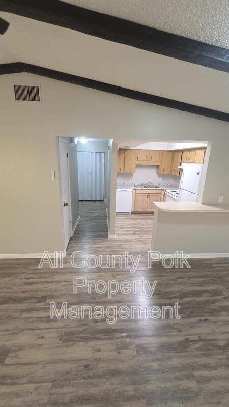 1638 Crystal Park Cir - Photo 5 of 20
