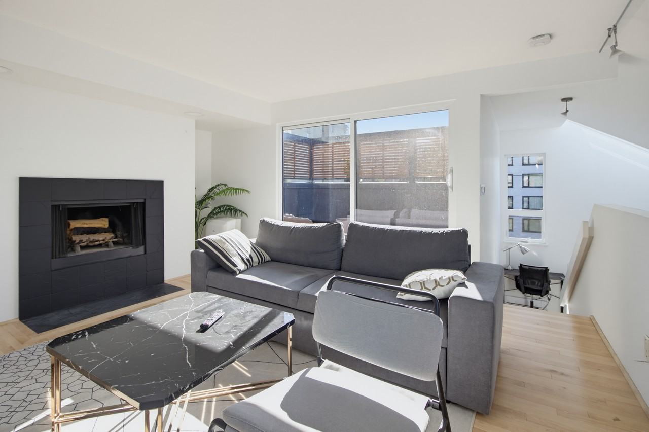 1934 Barclay Street #9 - Photo 2 of 21