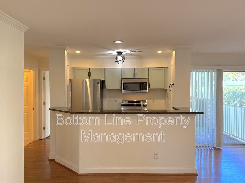 2508 Cranbrook Ln #7 - Photo 6 of 24