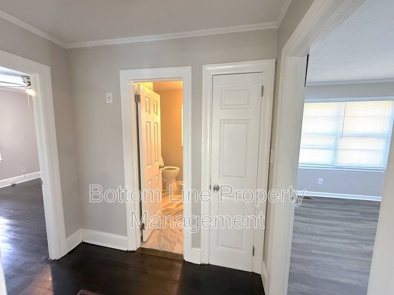 957 Old Nchwy - Photo 4 of 11