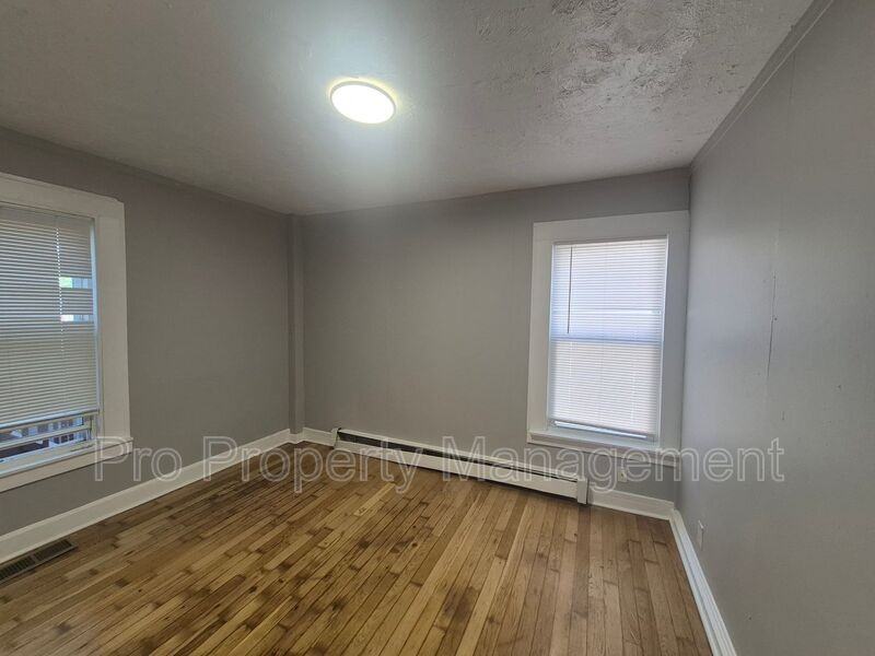 35 Saltonstall Ave #1 - Photo 6 of 15