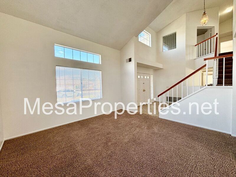 14581 King Canyon Rd - Photo 6 of 37