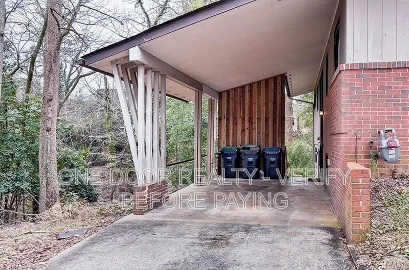 312 Cary St - Photo 3 of 17