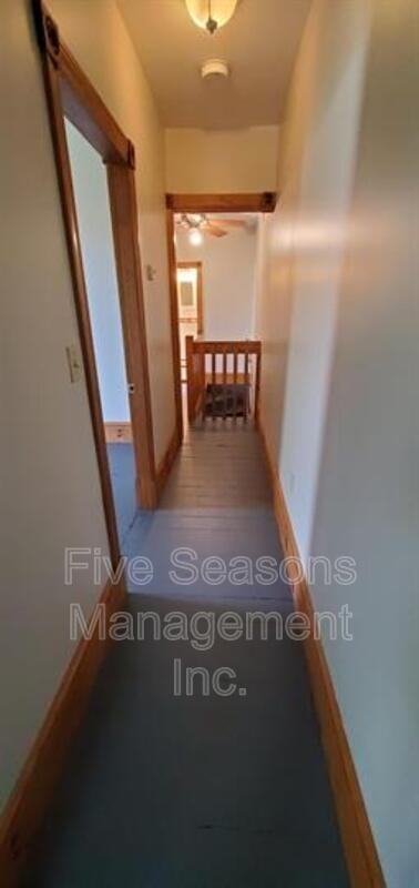 6 Pitkin St - Photo 4 of 12