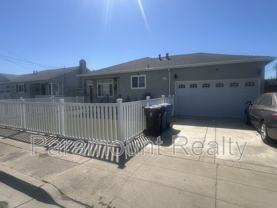 36665 Cabrillo Dr - Photo 1 of 1