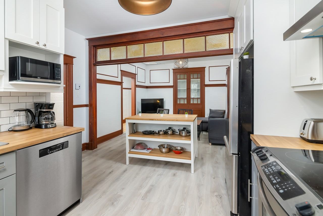 1293 Rue Bélanger #1293A - Photo 6 of 19