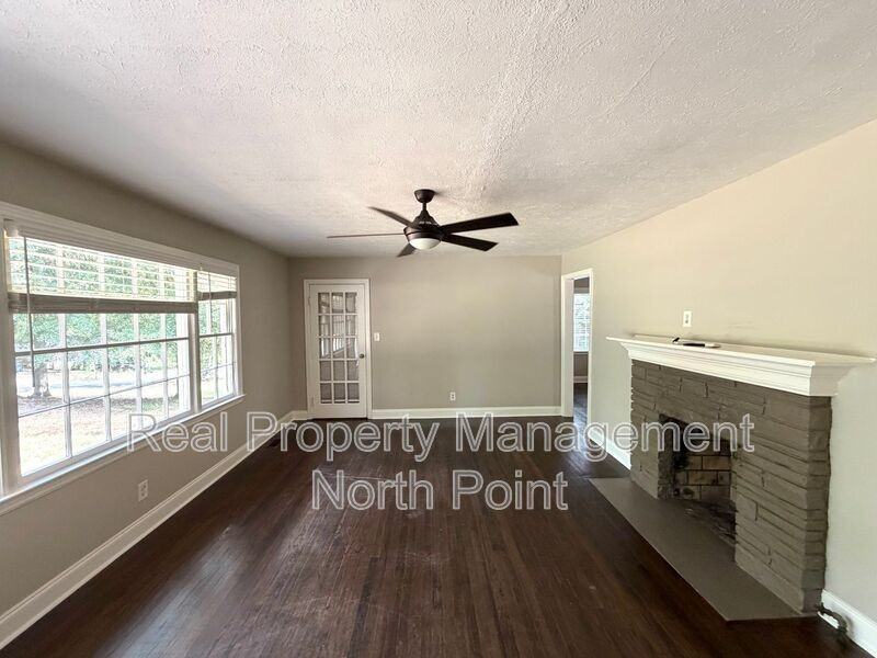 179 Prospect St - Photo 2 of 27