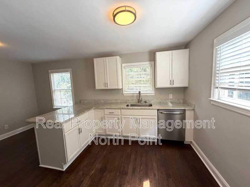 179 Prospect St - Photo 6 of 27
