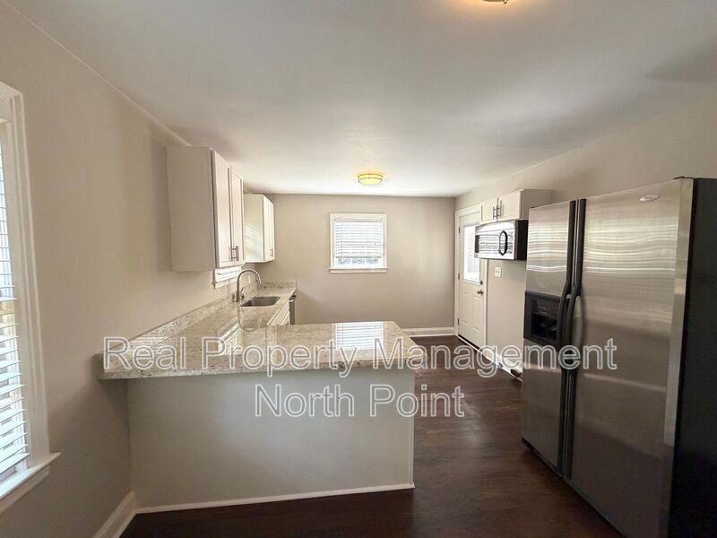 179 Prospect St - Photo 7 of 27