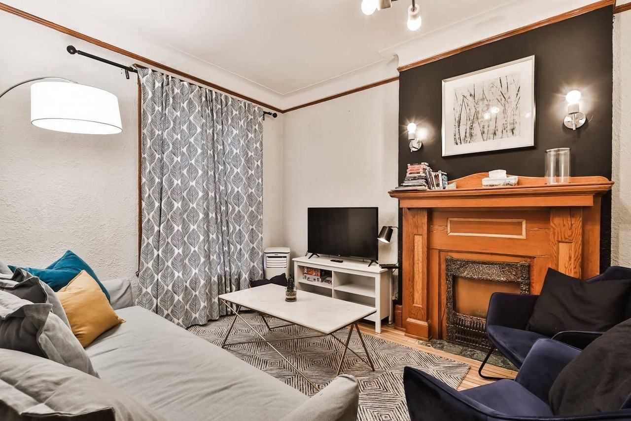 2180 Rue de la Visitation #2180 - Photo 3 of 33