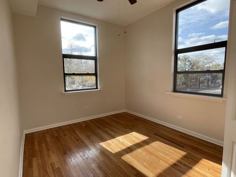 4058 W Armitage Ave #2F - Photo 3 of 19