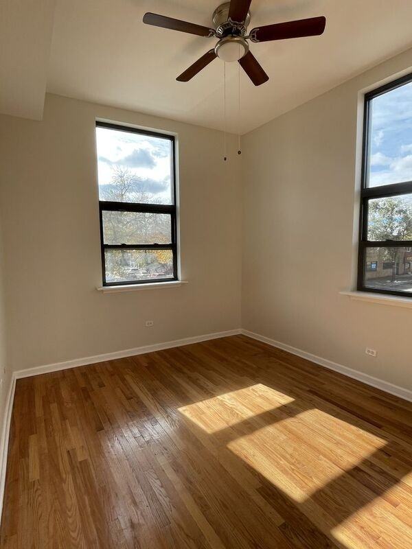4058 W Armitage Ave #2F - Photo 4 of 19
