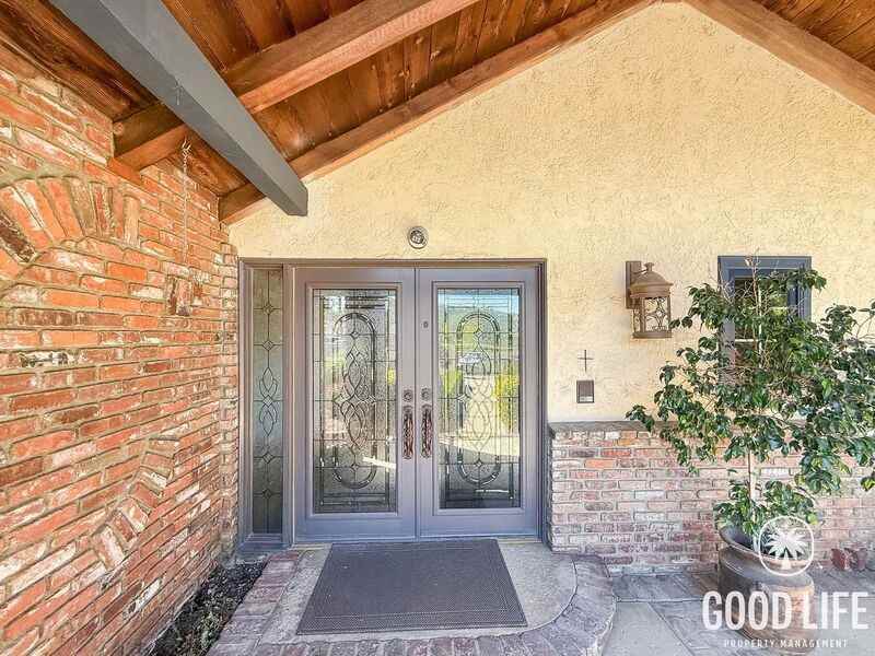 9250 Beazley Ln - Photo 3 of 39