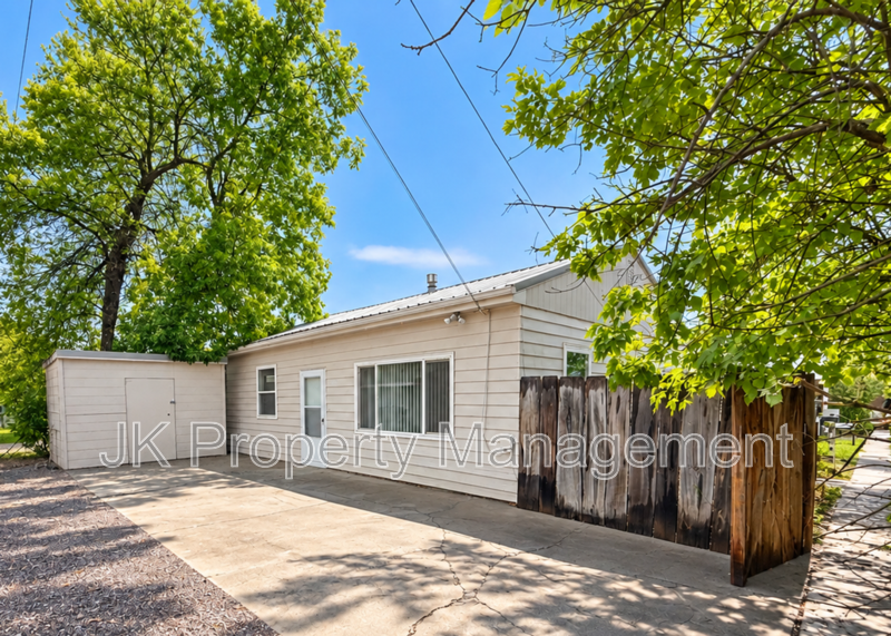 1314 5th Ave S