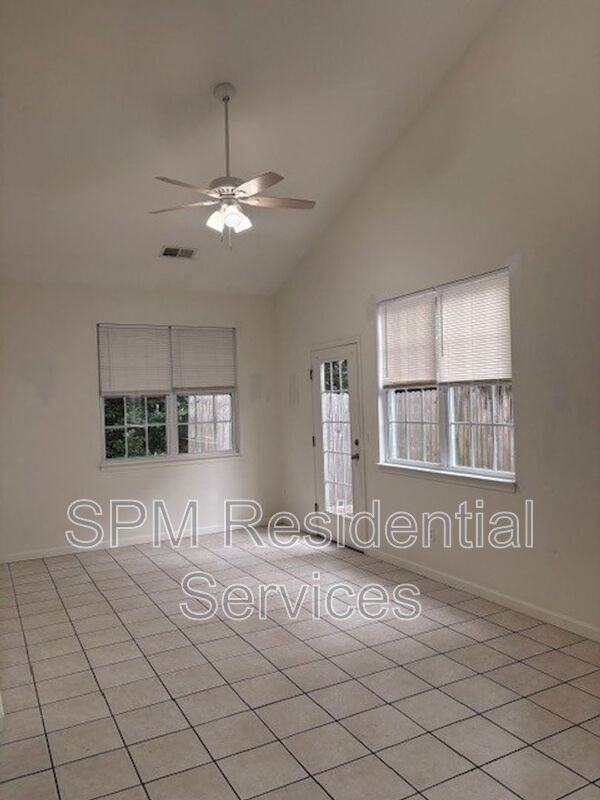 1621 Wellspring Way - Photo 6 of 22