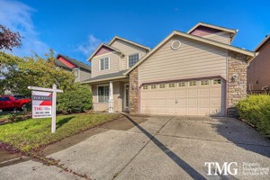featured image of 3812 Ne 93rd St