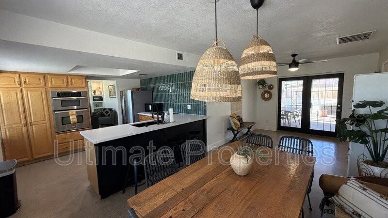 1715 W Marco Polo Rd - Photo 6 of 11