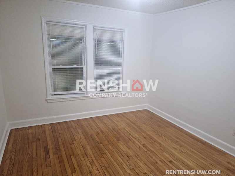3614 Kensett Dr - Photo 4 of 11