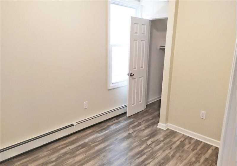 947 Anna St #1 - Photo 4 of 9