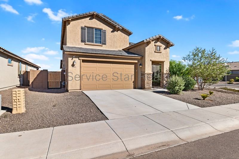 8433 S 70th Dr - Photo 2 of 34