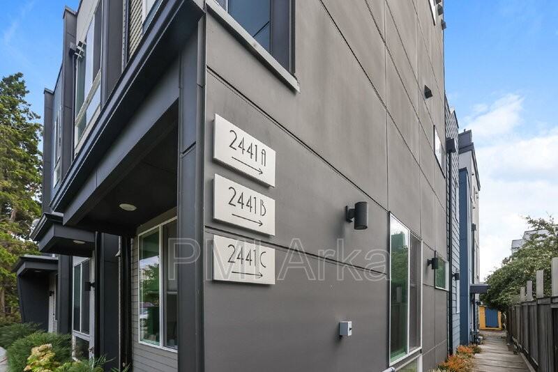 2441 Nw 61st St #B - Photo 2 of 17