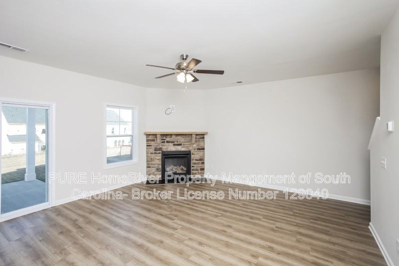 743 Bustling Branch Ln - Photo 2 of 18