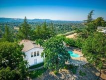 1811 Oak Ter - Photo 1 of 1