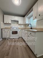 featured image of 2205 Holdrege St #2