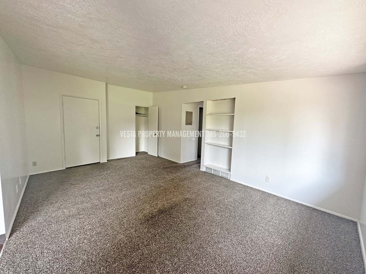 Grant 8-Plex - Photo 3 of 22