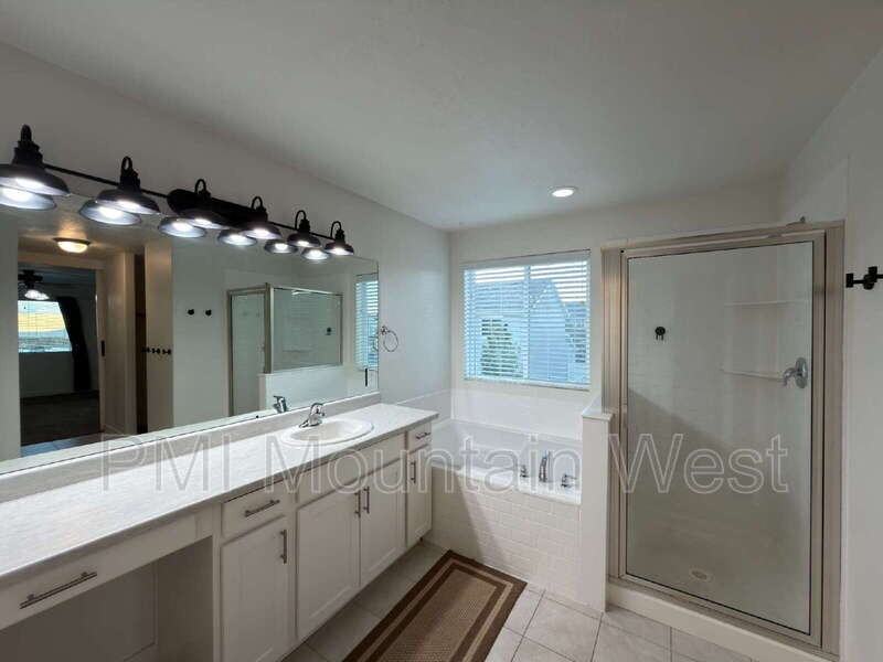 1551 W Parkview Dr - Photo 6 of 21