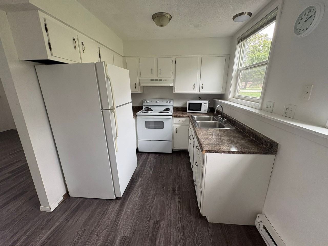 600 E Aspen, Brandon, SD - Photo 2 of 6