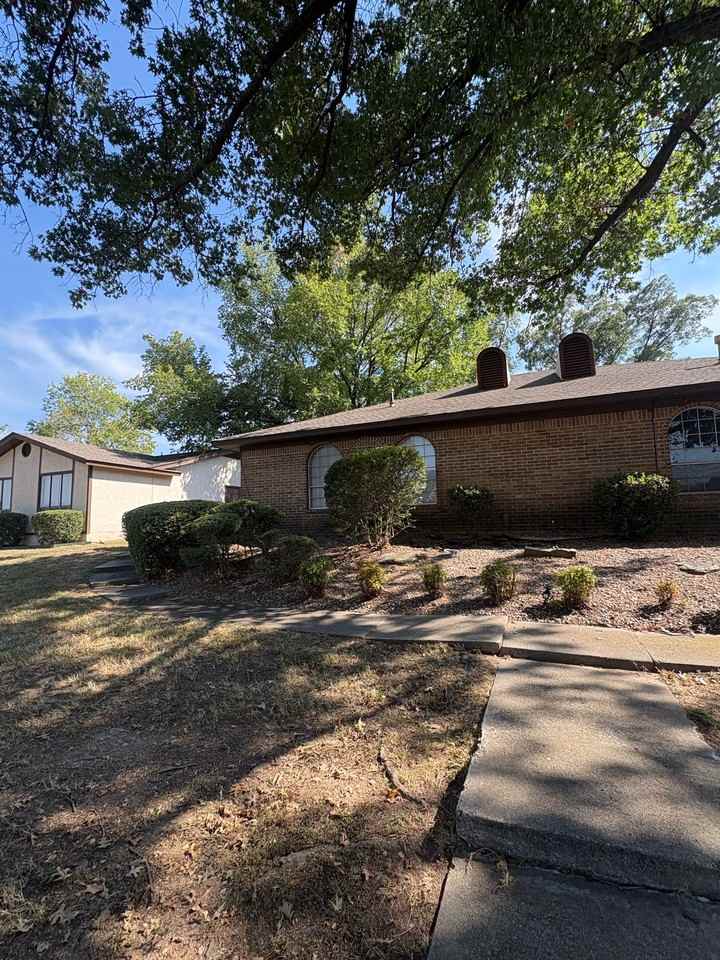 4902 South U - Photo 2 of 16