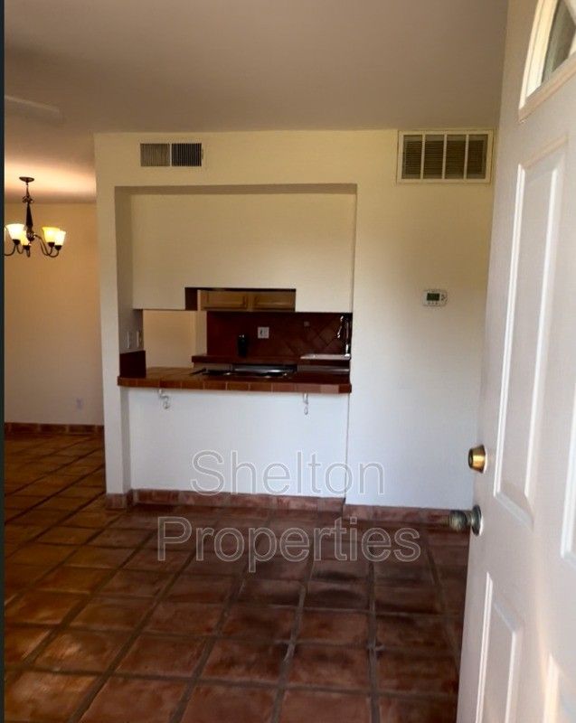10207 N 8th Pl #A - Photo 2 of 12