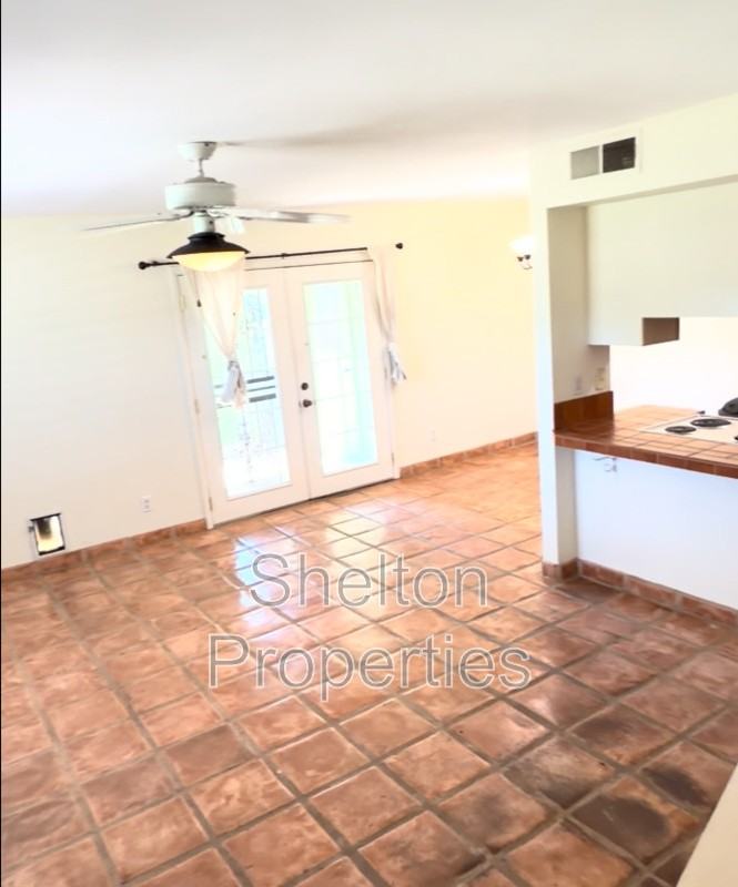 10207 N 8th Pl #A - Photo 5 of 12