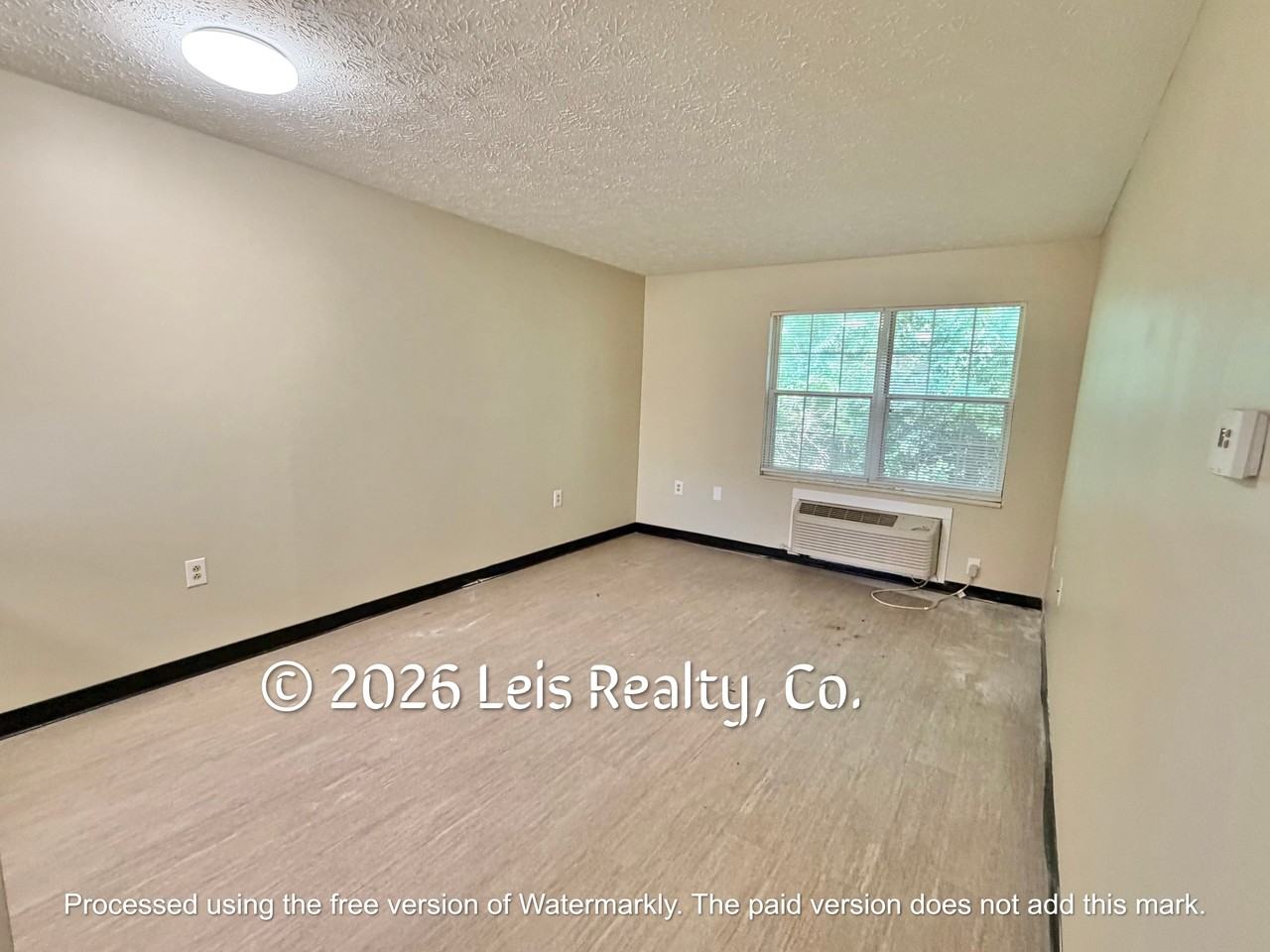5435 East Westbrook Road - Photo 4 of 19