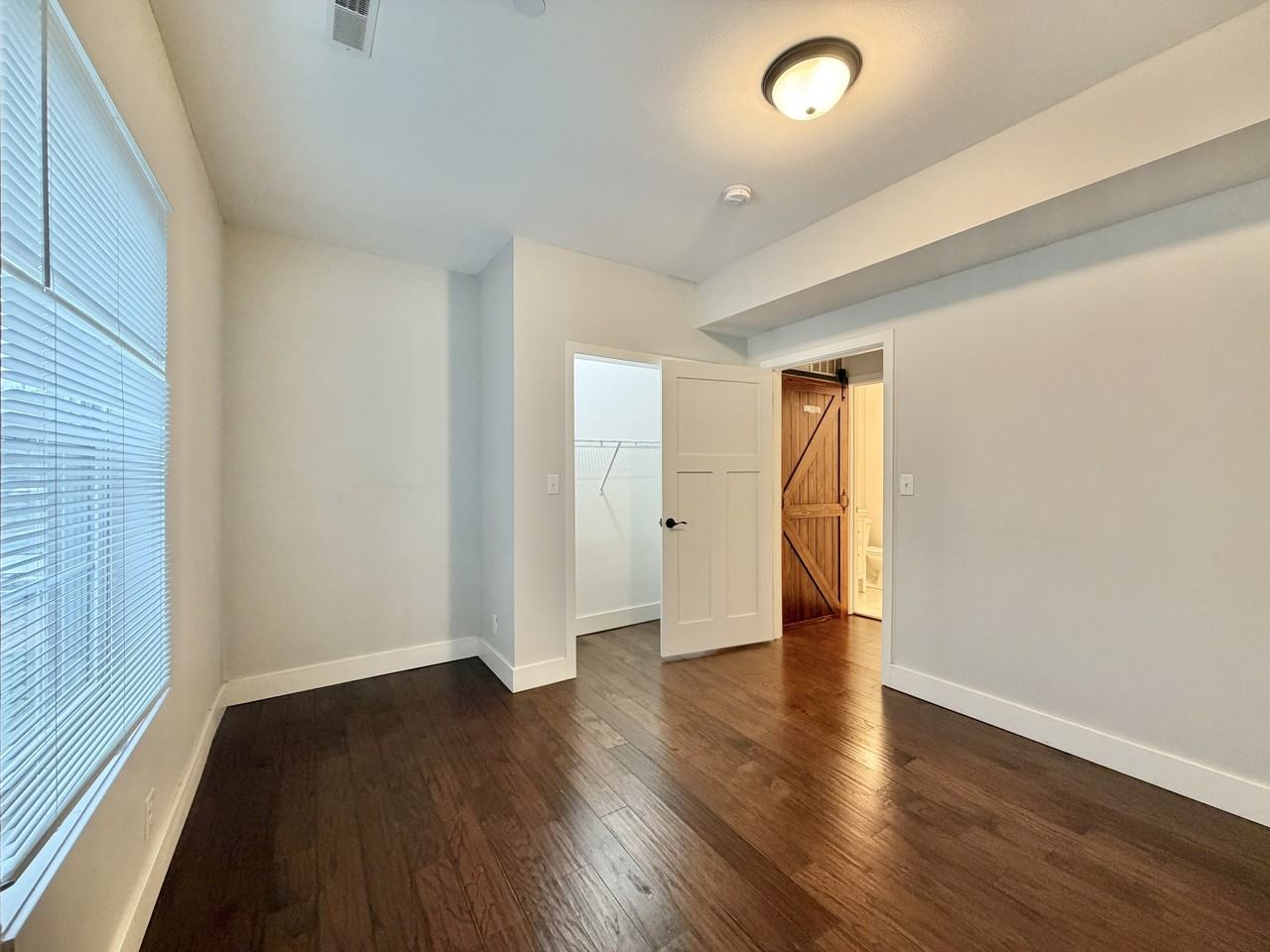 640 Bluff Street - Photo 5 of 14