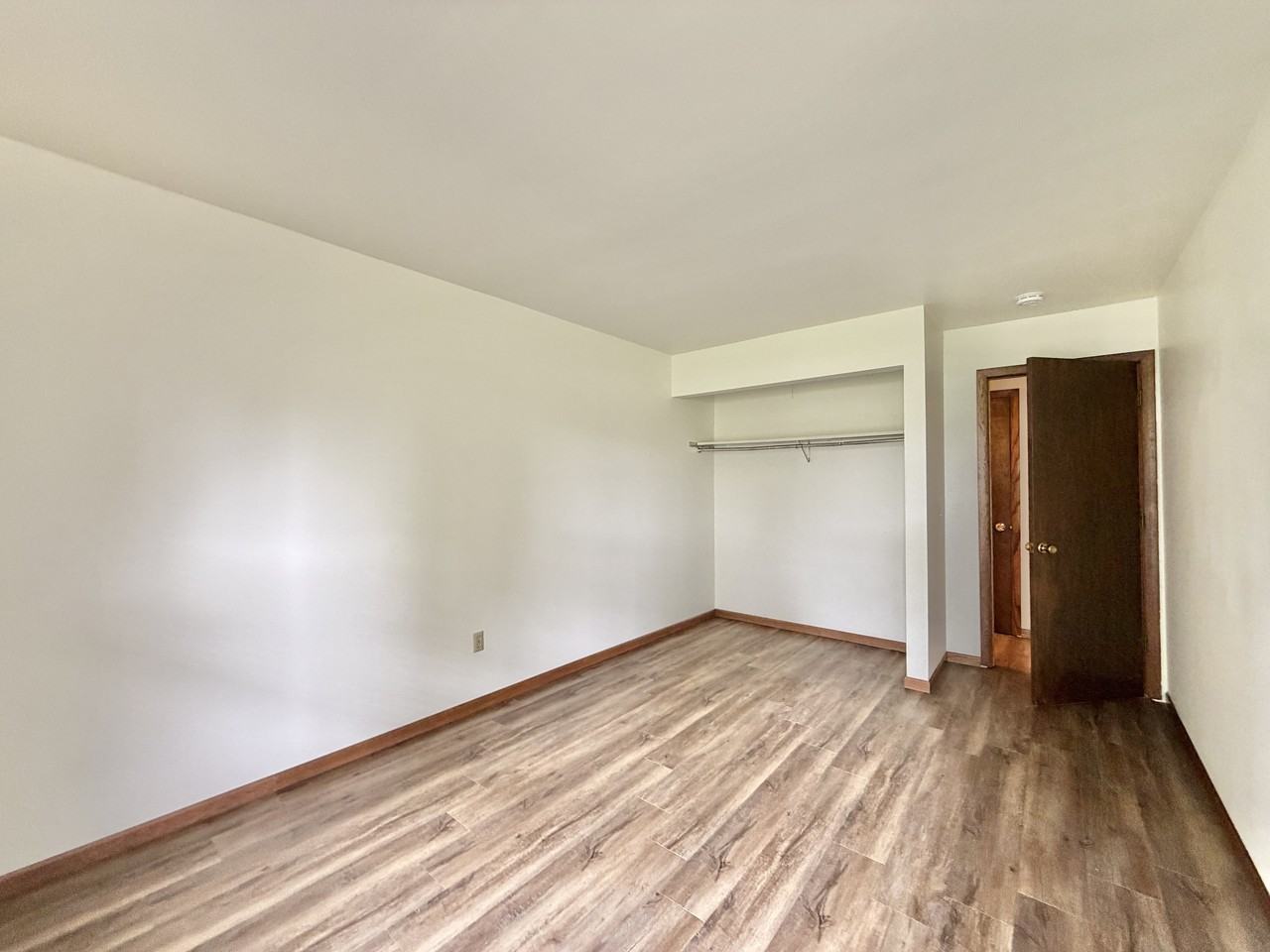 313 Higgins Drive - Photo 6 of 17