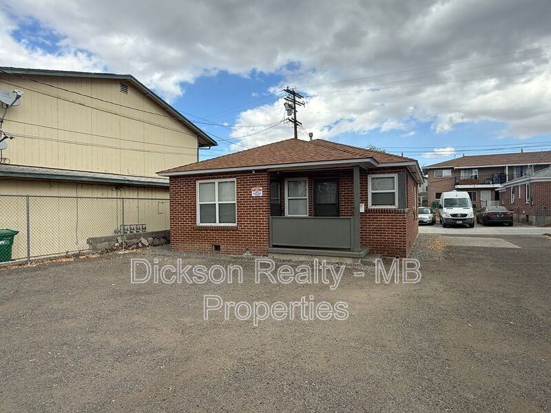 368 Wheeler Ave - Photo 2 of 12
