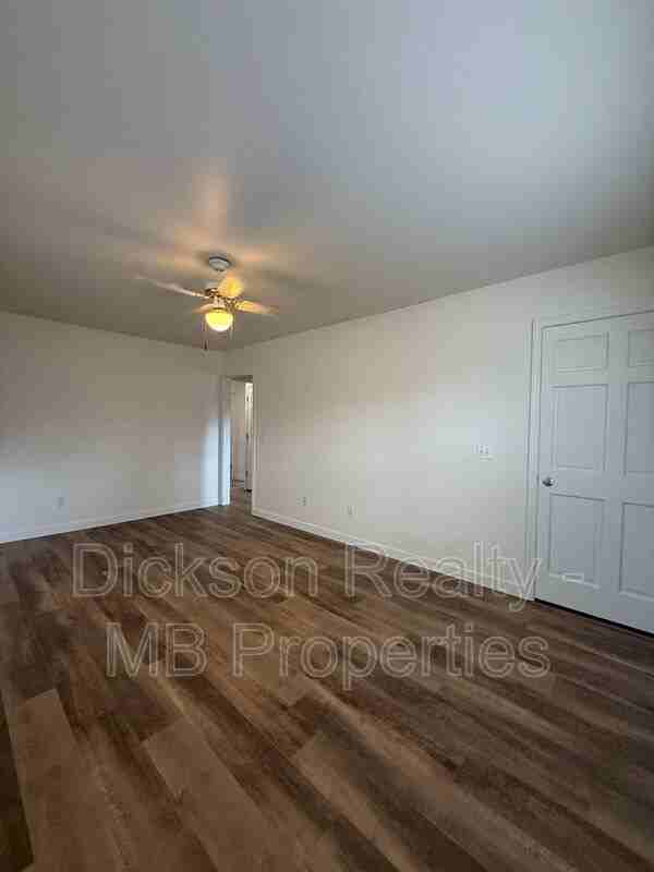 368 Wheeler Ave - Photo 7 of 12