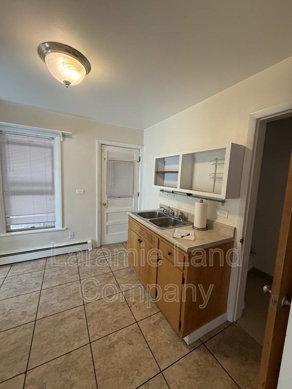 168 N 9th St - Photo 5 of 9