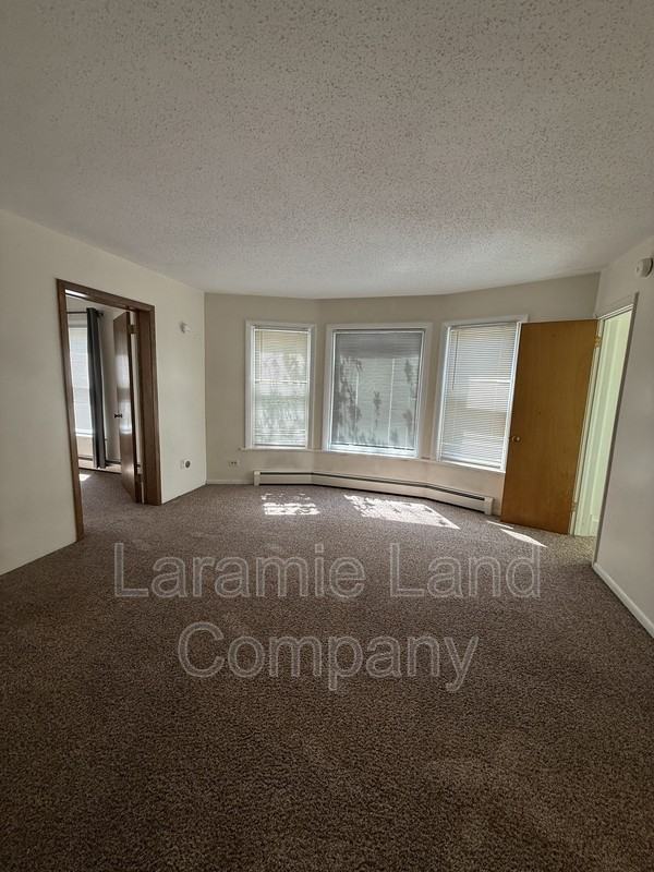 168 N 9th St - Photo 7 of 9