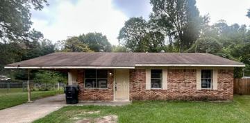 featured image of 1102 Cloverdale Dr