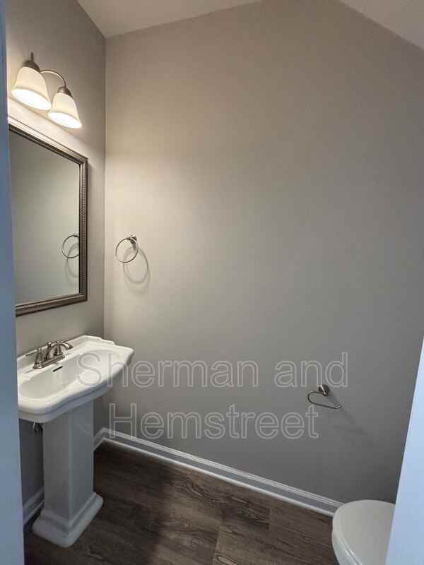 2045 Lotus Dr - Photo 5 of 15
