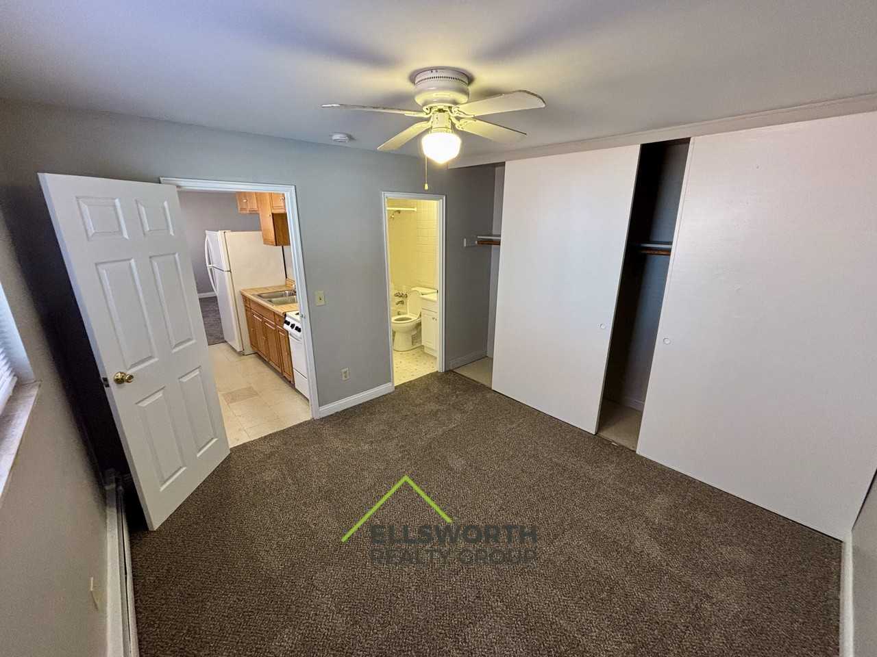 Lawn Ave-2208 - Photo 3 of 6
