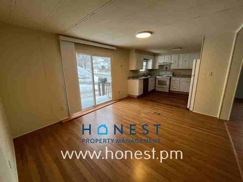 146 Sewall St - Photo 6 of 50