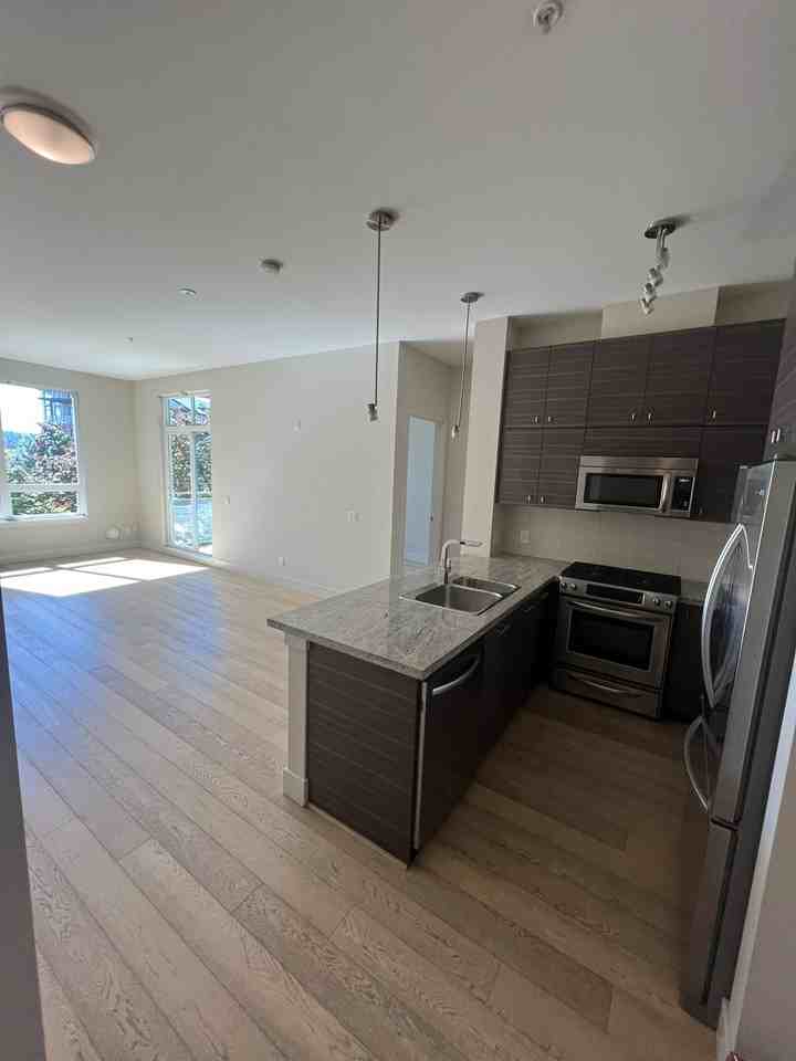 202 Salter Street #210 - Photo 4 of 9