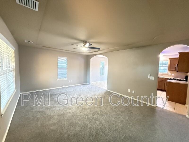 28881 E 151st Pl S - Photo 4 of 22