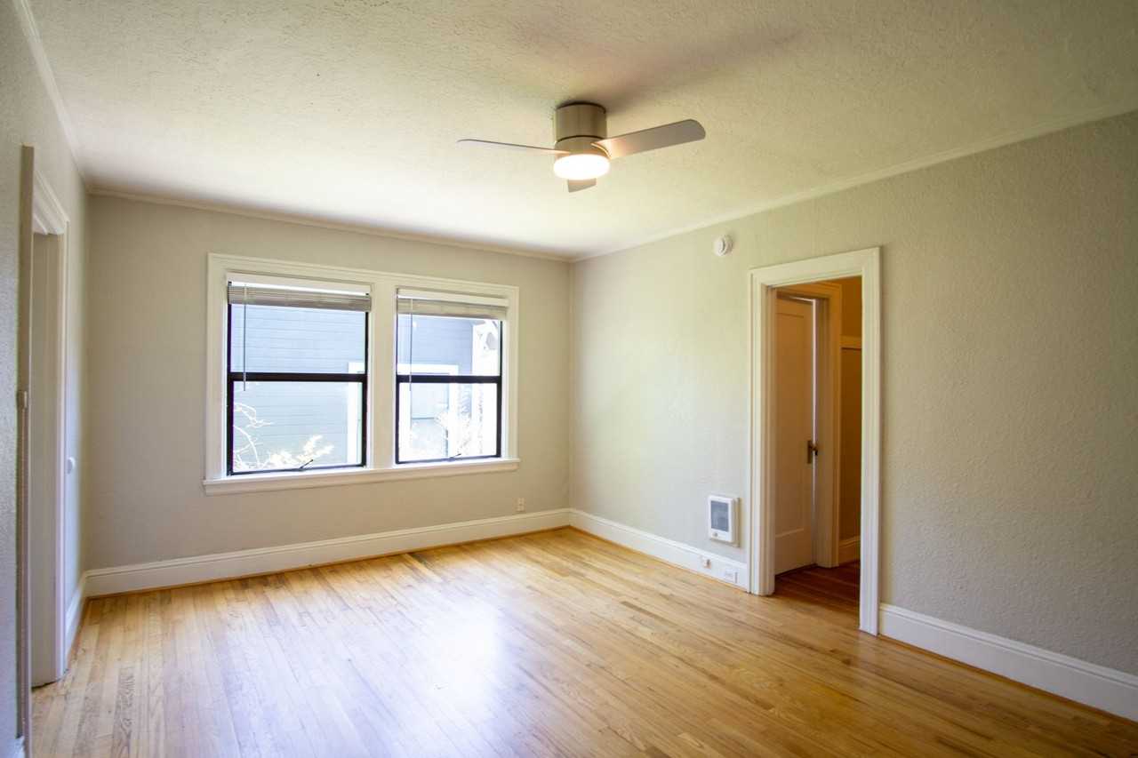 130 Nw 19th Ave #206 - Photo 2 of 14