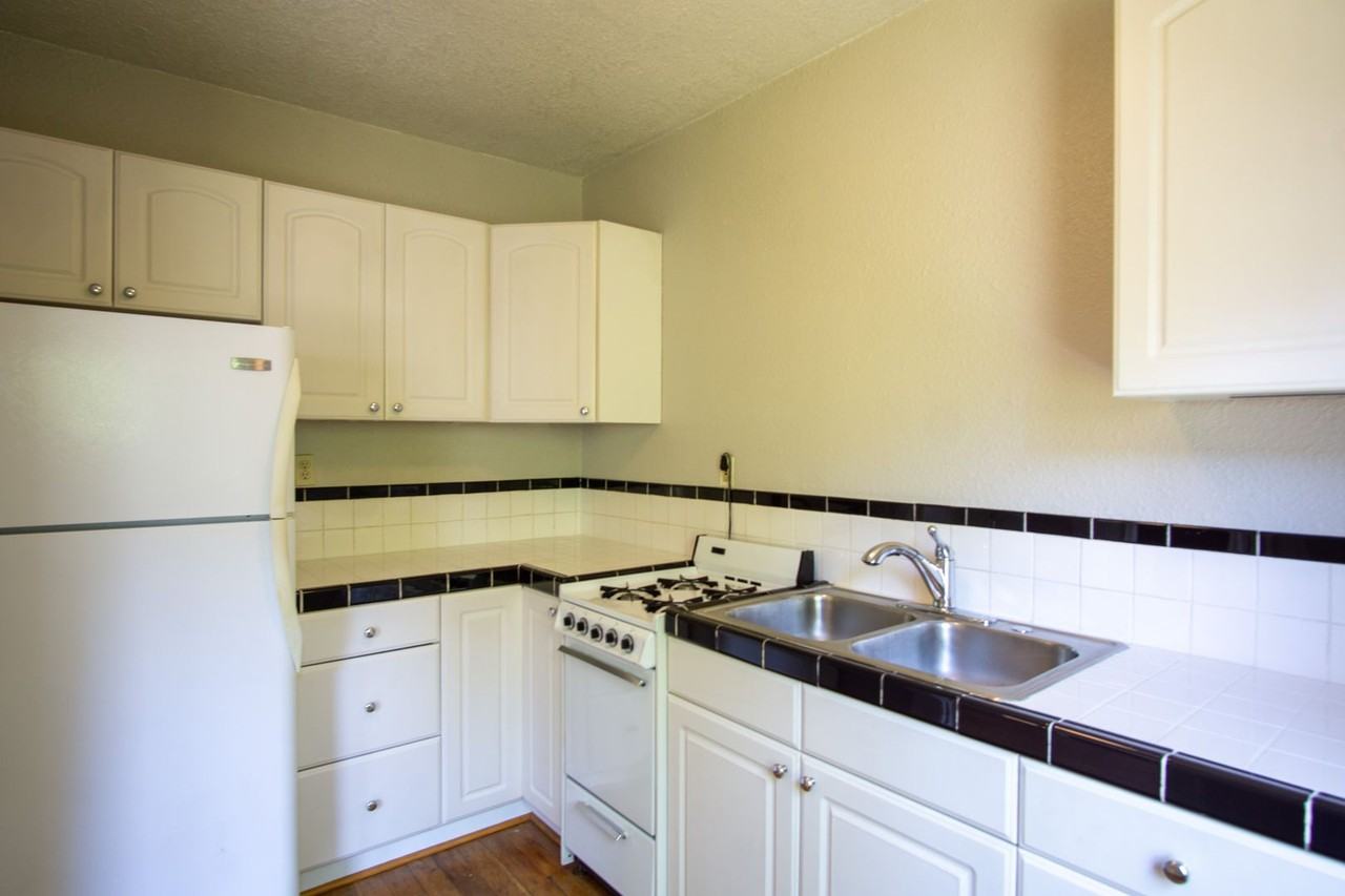 130 Nw 19th Ave #206 - Photo 7 of 14
