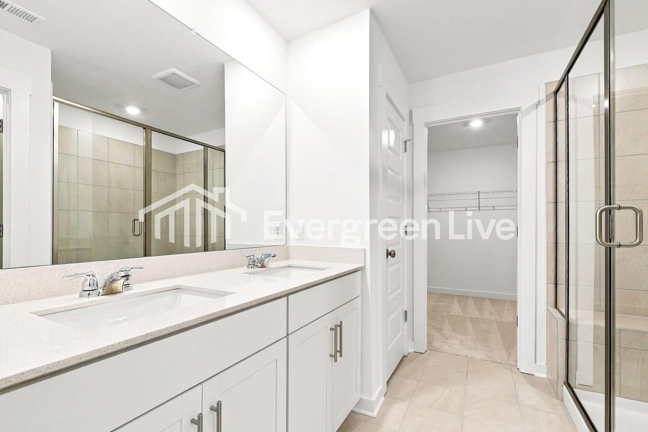 229 Dante Dr - Photo 6 of 15